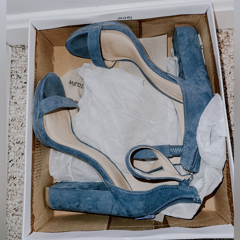 Light Blue Strappy Heel